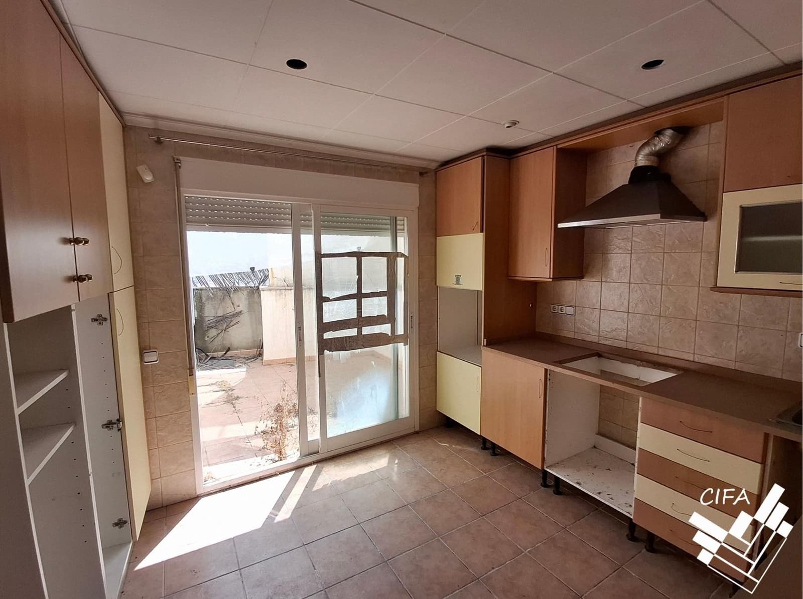 4 soveværelse Hotel til salg i Vinaros - € 192.000 (Ref: 9990758)