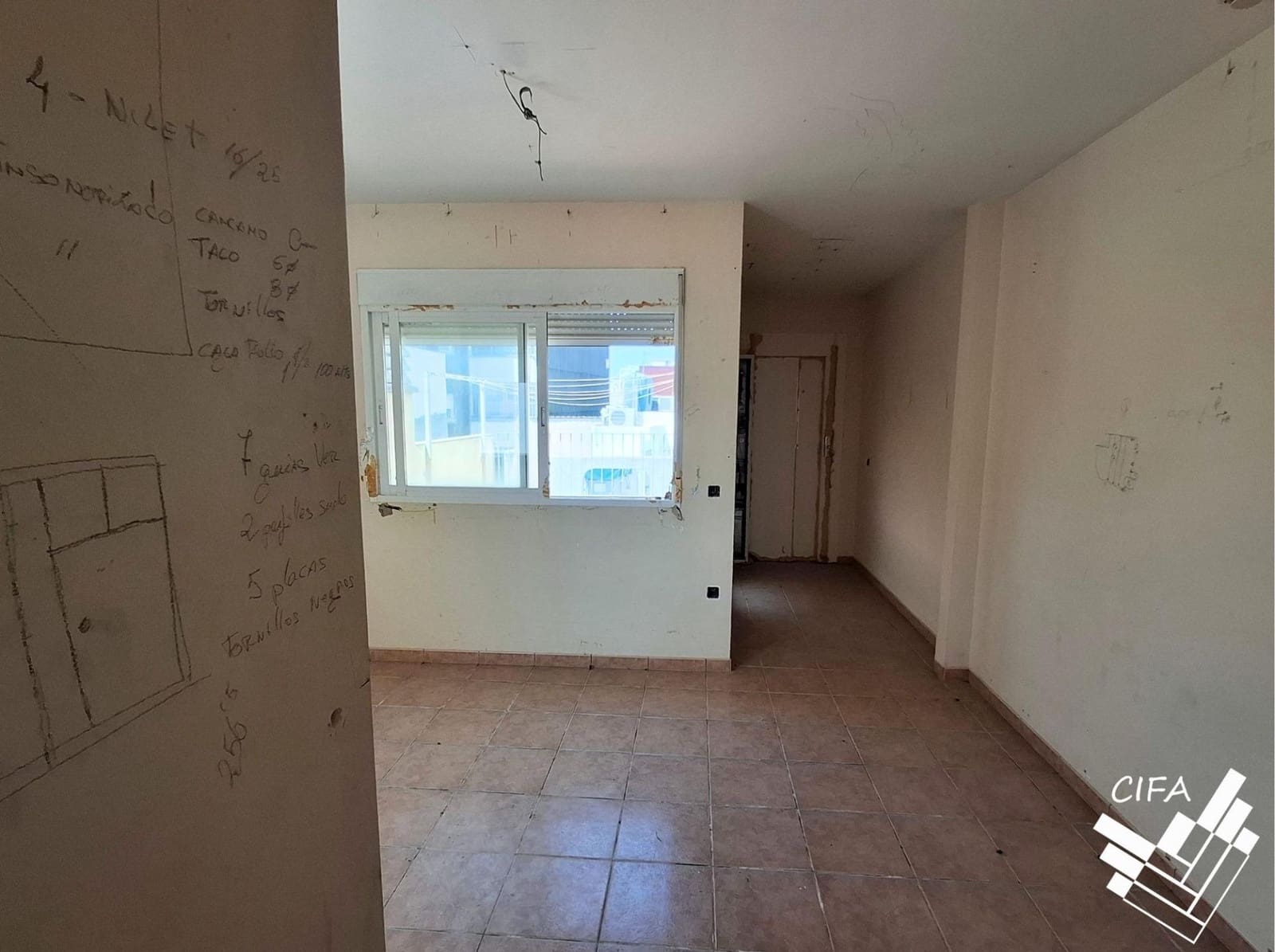 4 soveværelse Hotel til salg i Vinaros - € 192.000 (Ref: 9990758)
