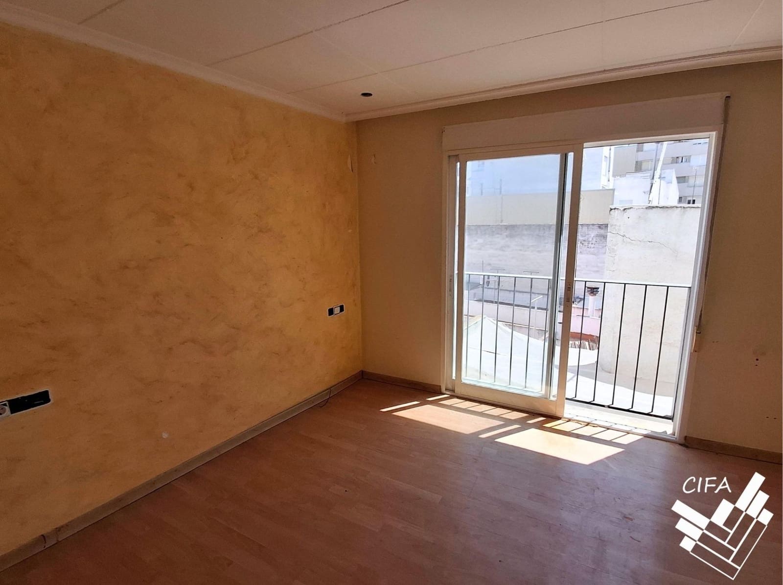 4 soveværelse Hotel til salg i Vinaros - € 192.000 (Ref: 9990758)