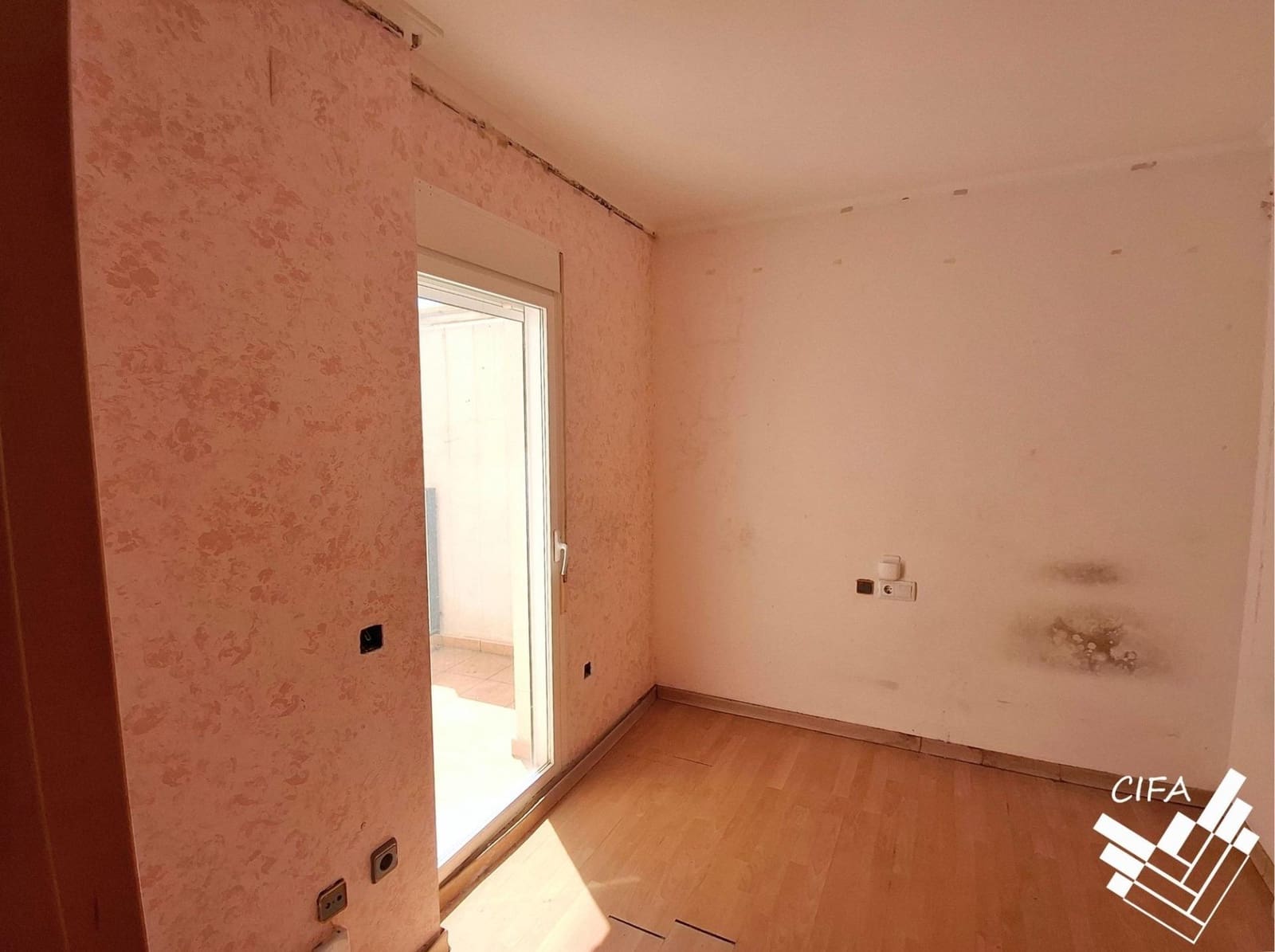 4 soveværelse Hotel til salg i Vinaros - € 192.000 (Ref: 9990758)