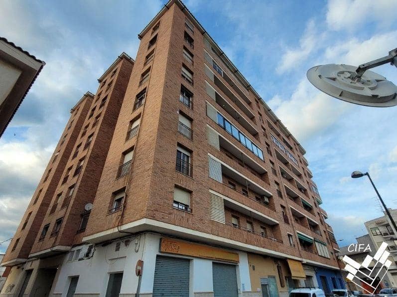 Piso de 3 habitaciones en Vinaròs en venta - 155.000 € (Ref: 9999644)