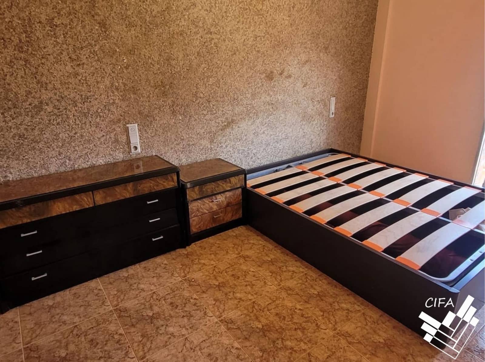 Piso de 3 habitaciones en Vinaròs en venta - 155.000 € (Ref: 9999644)