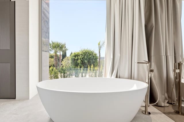 6 camera da letto Villa in vendita in Sotogrande, San Roque con piscina garage - 7.950.000 € (Rif: 10091288)