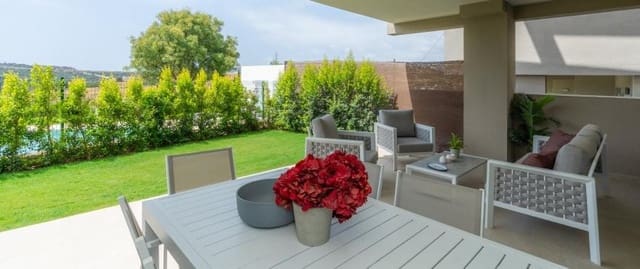 2 soverom Leilighet til salgs i Estepona Golf, Estepona med svømmebasseng garasje - € 370 000 (Ref: 10094282)
