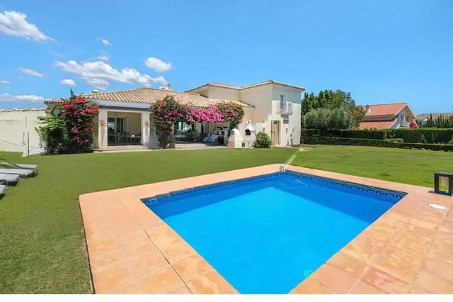 4 Zimmer Villa zu verkaufen in Sotogrande Alto, San Roque mit Pool Garage - 1.875.000 € (Ref: 10094284)