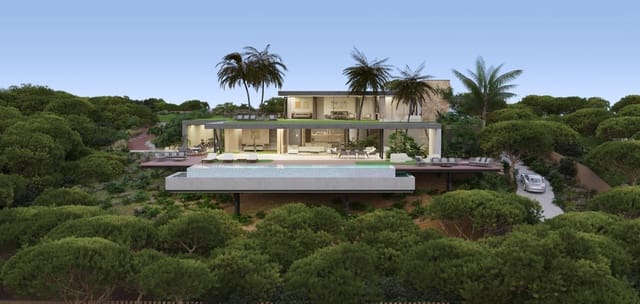 5 bedroom Villa for sale in Sotogrande, San Roque with pool garage - € 5,150,000 (Ref: 10094288)