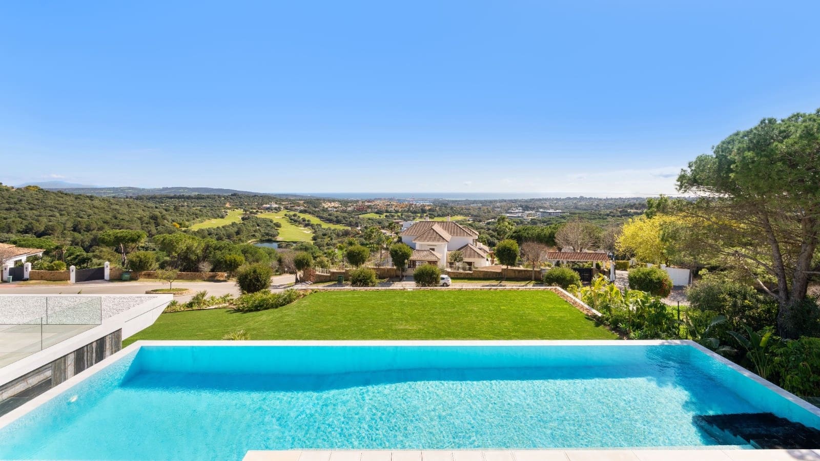 6 sovrum Villa till salu i Sotogrande med pool garage - 9 950 000 € (Ref: 10094290)