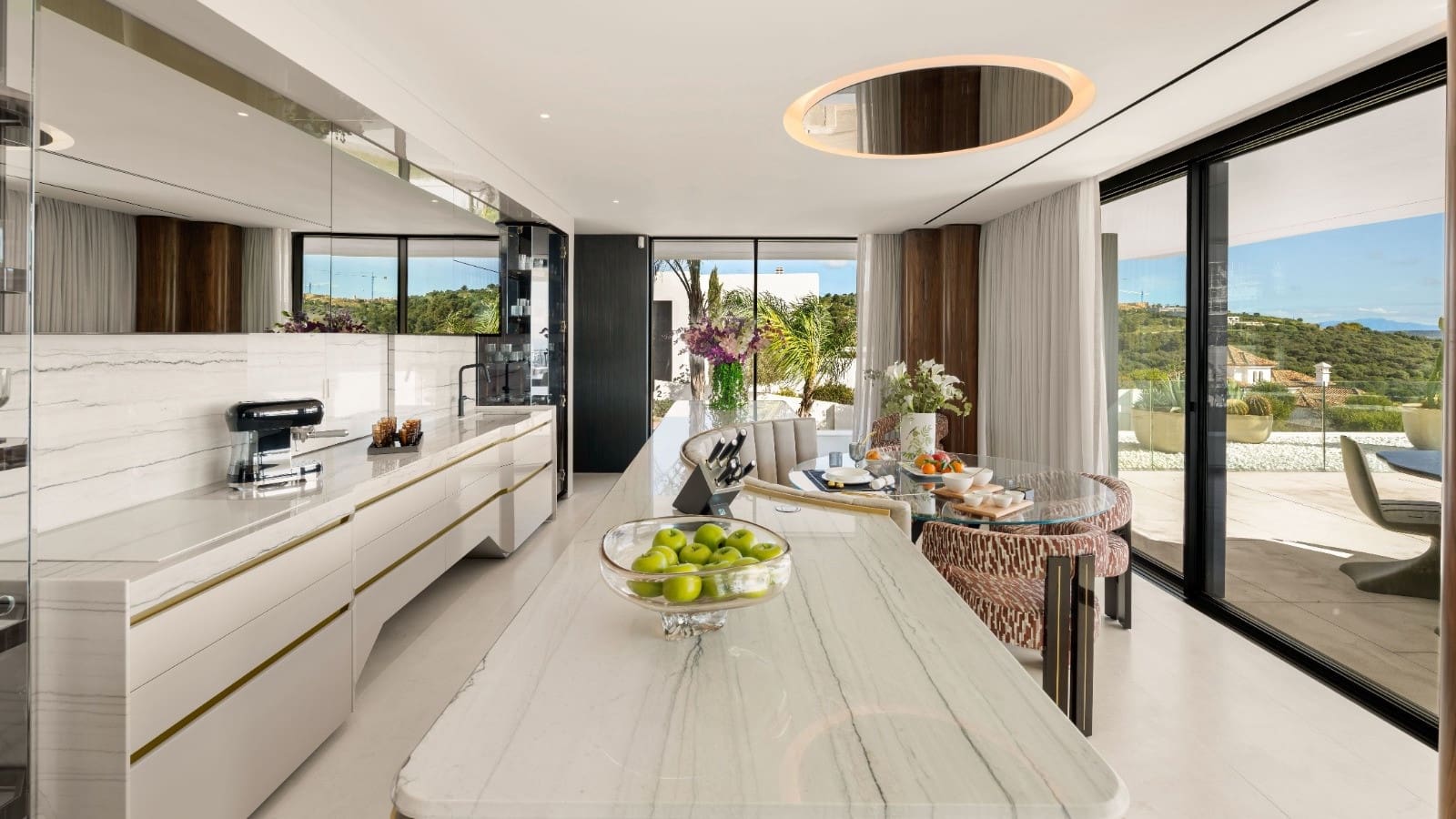 6 sovrum Villa till salu i Sotogrande med pool garage - 9 950 000 € (Ref: 10094290)
