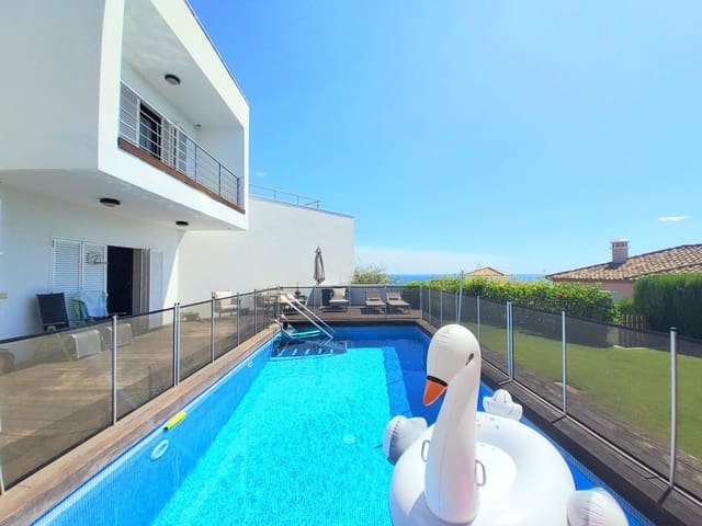 5 Zimmer Villa zu verkaufen in Sotogrande, San Roque mit Pool Garage - 1.190.000 € (Ref: 7902728)