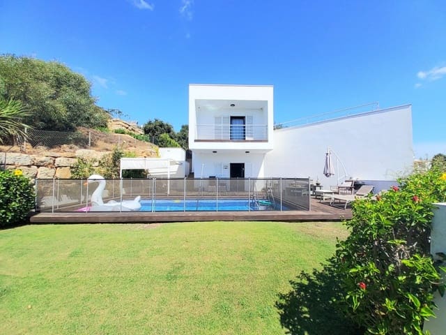 5 Zimmer Villa zu verkaufen in Sotogrande, San Roque mit Pool Garage - 1.190.000 € (Ref: 7902728)