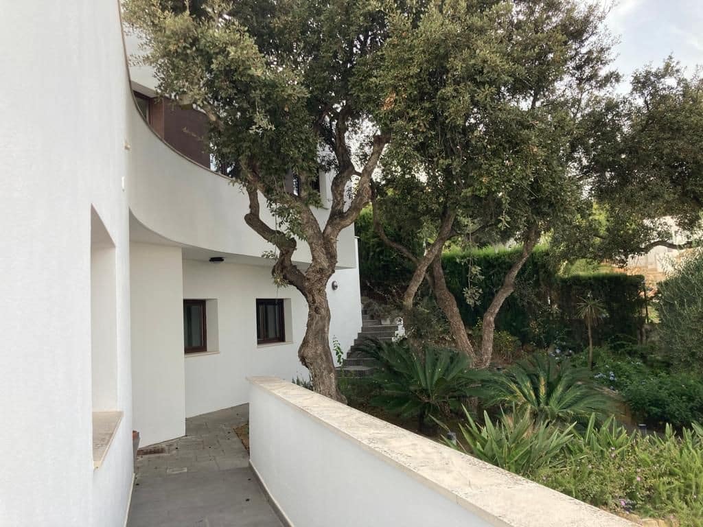 5 Zimmer Villa zu verkaufen in Sotogrande mit Pool Garage - 1.190.000 € (Ref: 7902728)