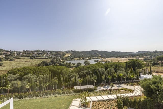 8 slaapkamer Villa te koop in Sotogrande Alto, San Roque met zwembad garage - € 6.975.000 (Ref: 8577509)