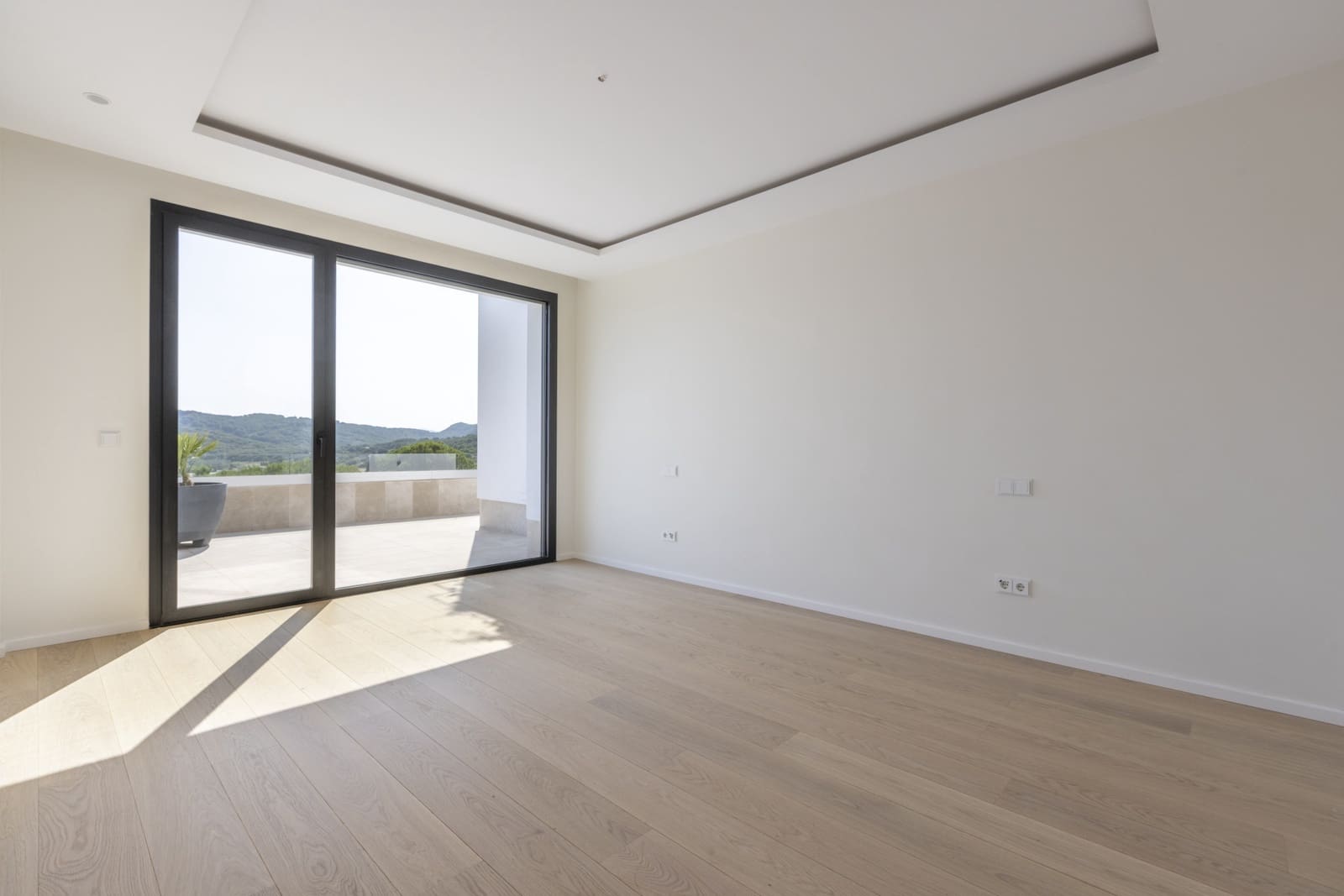 8 slaapkamer Villa te koop in Sotogrande met zwembad garage - € 6.975.000 (Ref: 8577509)