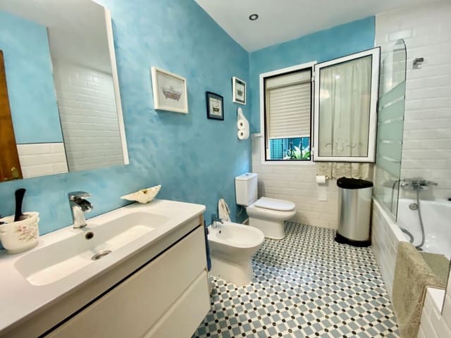 4 camera da letto Villa in vendita in Pueblo Nuevo de Guadiaro, San Roque con piscina garage - 875.000 € (Rif: 8610961)