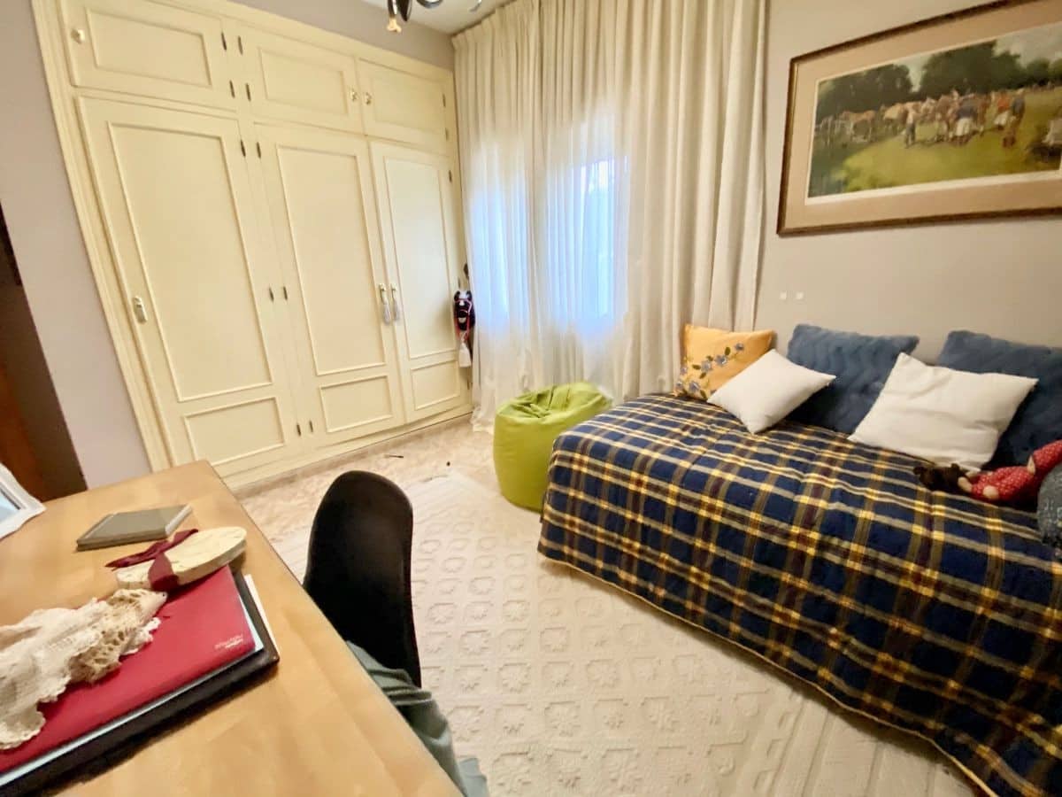 4 camera da letto Villa in vendita in Pueblo Nuevo de Guadiaro con piscina garage - 875.000 € (Rif: 8610961)