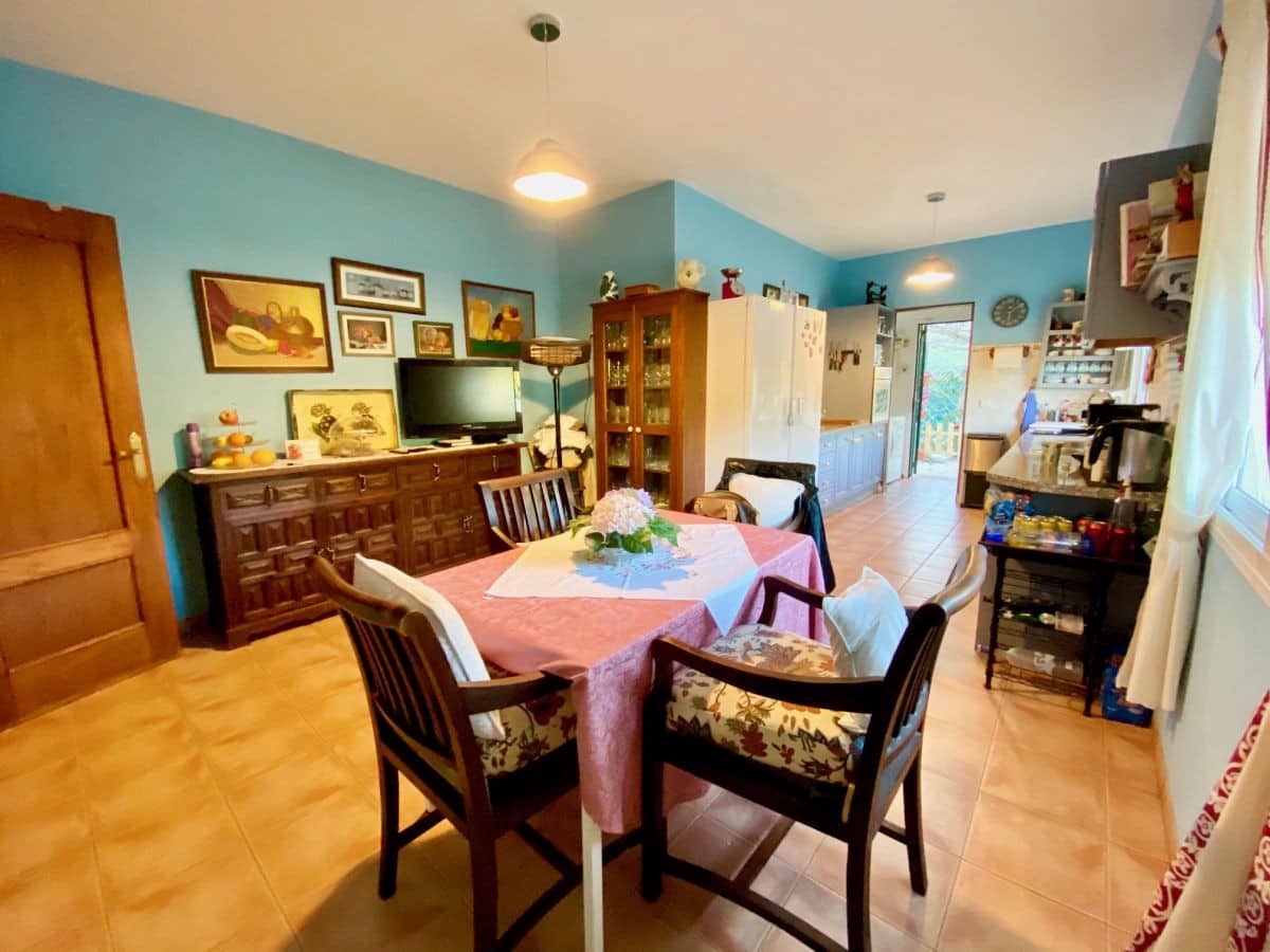 4 camera da letto Villa in vendita in Pueblo Nuevo de Guadiaro con piscina garage - 875.000 € (Rif: 8610961)