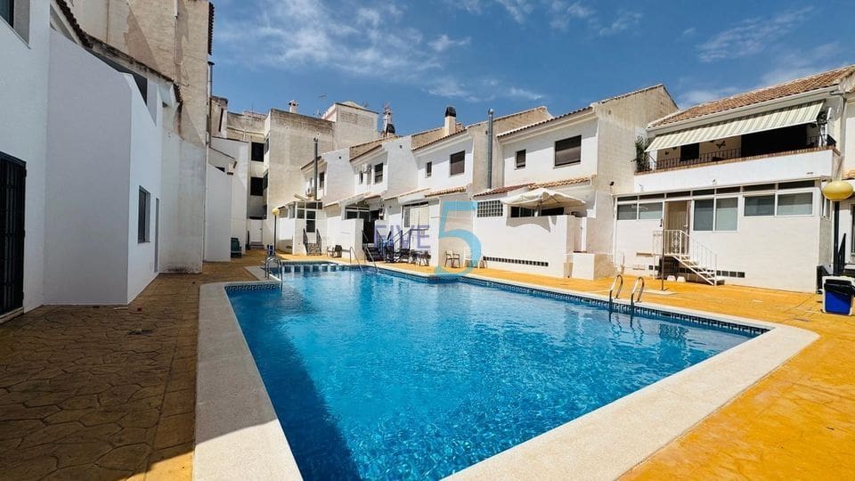 3 sypialnia Apartament na sprzedaż w San Miguel de Salinas z basenem - 154 000 € (Ref: 10000061)
