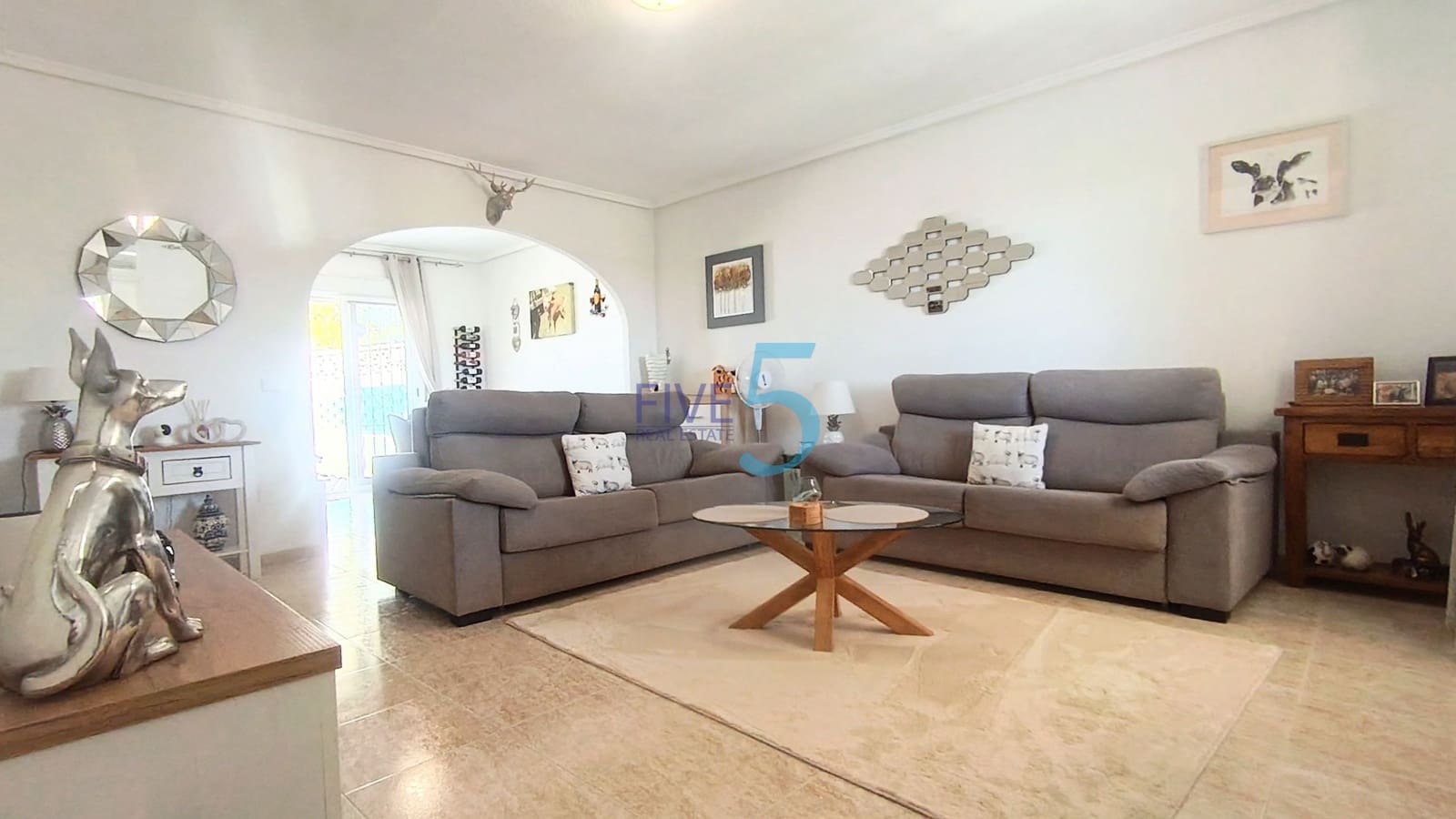 Casa de 3 habitaciones en Ciudad Quesada en venta con piscina garaje - 259.000 € (Ref: 10000062)