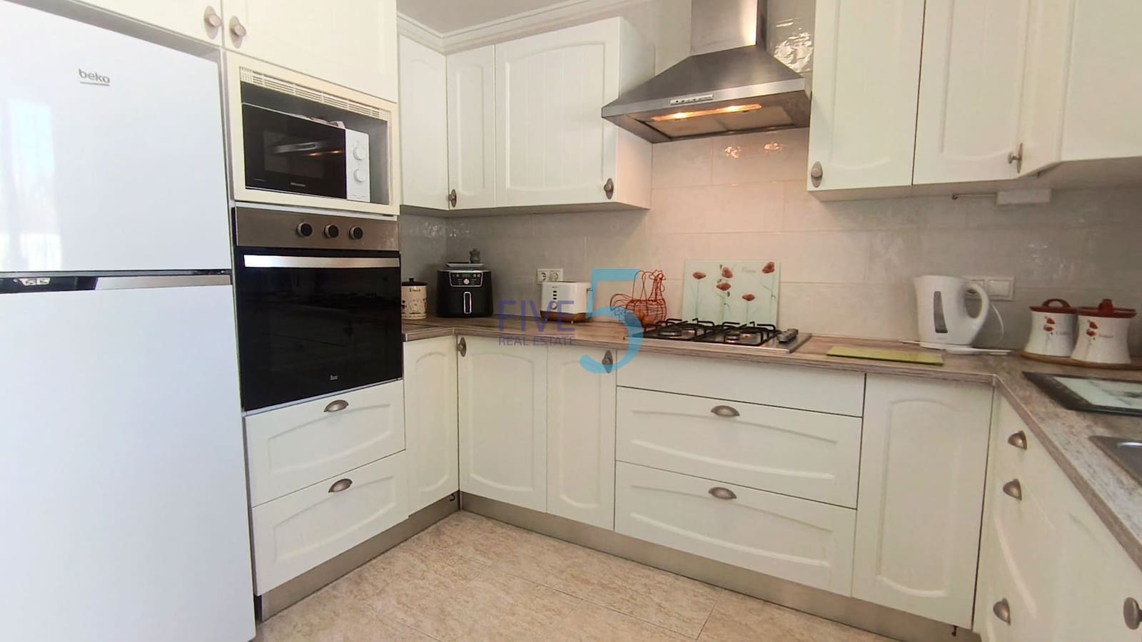 Casa de 3 habitaciones en Ciudad Quesada en venta con piscina garaje - 259.000 € (Ref: 10000062)
