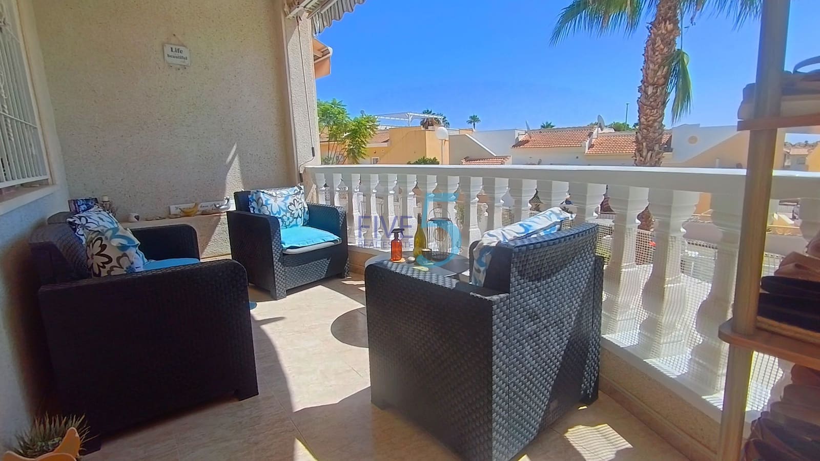 Casa de 3 habitaciones en Ciudad Quesada en venta con piscina garaje - 259.000 € (Ref: 10000062)