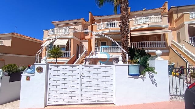 Casa de 3 habitaciones en Ciudad Quesada, Rojales en venta con piscina garaje - 259.000 € (Ref: 10000062)
