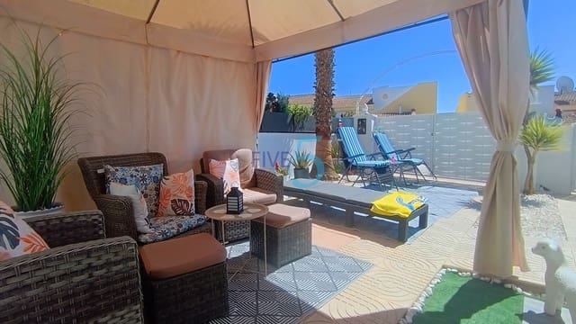 Casa de 3 habitaciones en Ciudad Quesada, Rojales en venta con piscina garaje - 259.000 € (Ref: 10000062)