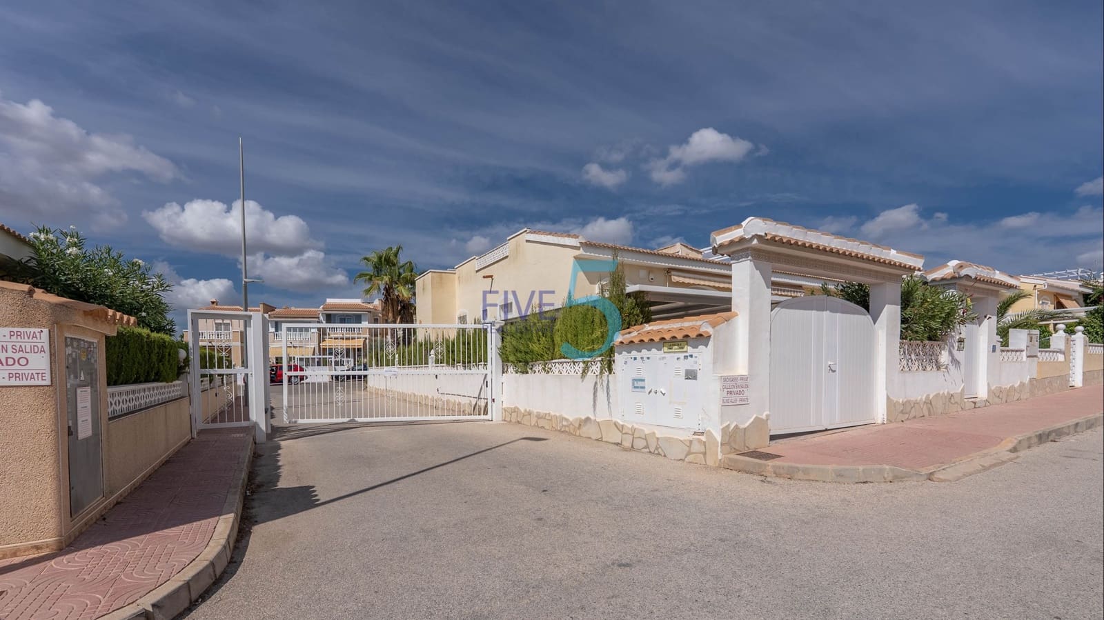 3 camera da letto Casa in vendita in Ciudad Quesada con piscina garage - 259.000 € (Rif: 10000062)