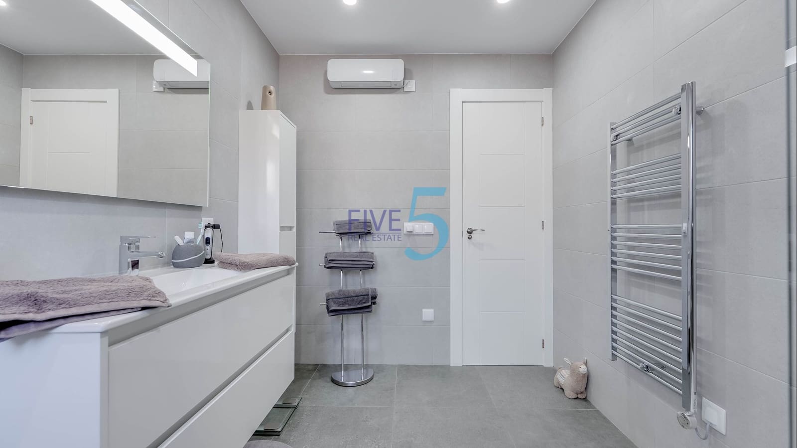 3 quarto Casa em Banda para venda em Ciudad Quesada com piscina - 239 995 € (Ref: 10000063)
