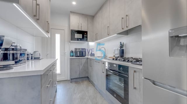 3 sypialnia Dom na sprzedaż w Ciudad Quesada, Rojales z basenem - 249 995 € (Ref: 10000063)