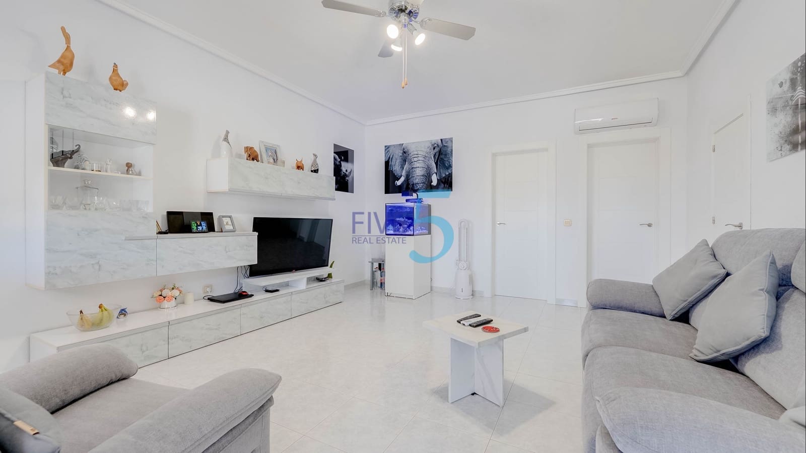 3 quarto Casa em Banda para venda em Ciudad Quesada com piscina - 239 995 € (Ref: 10000063)