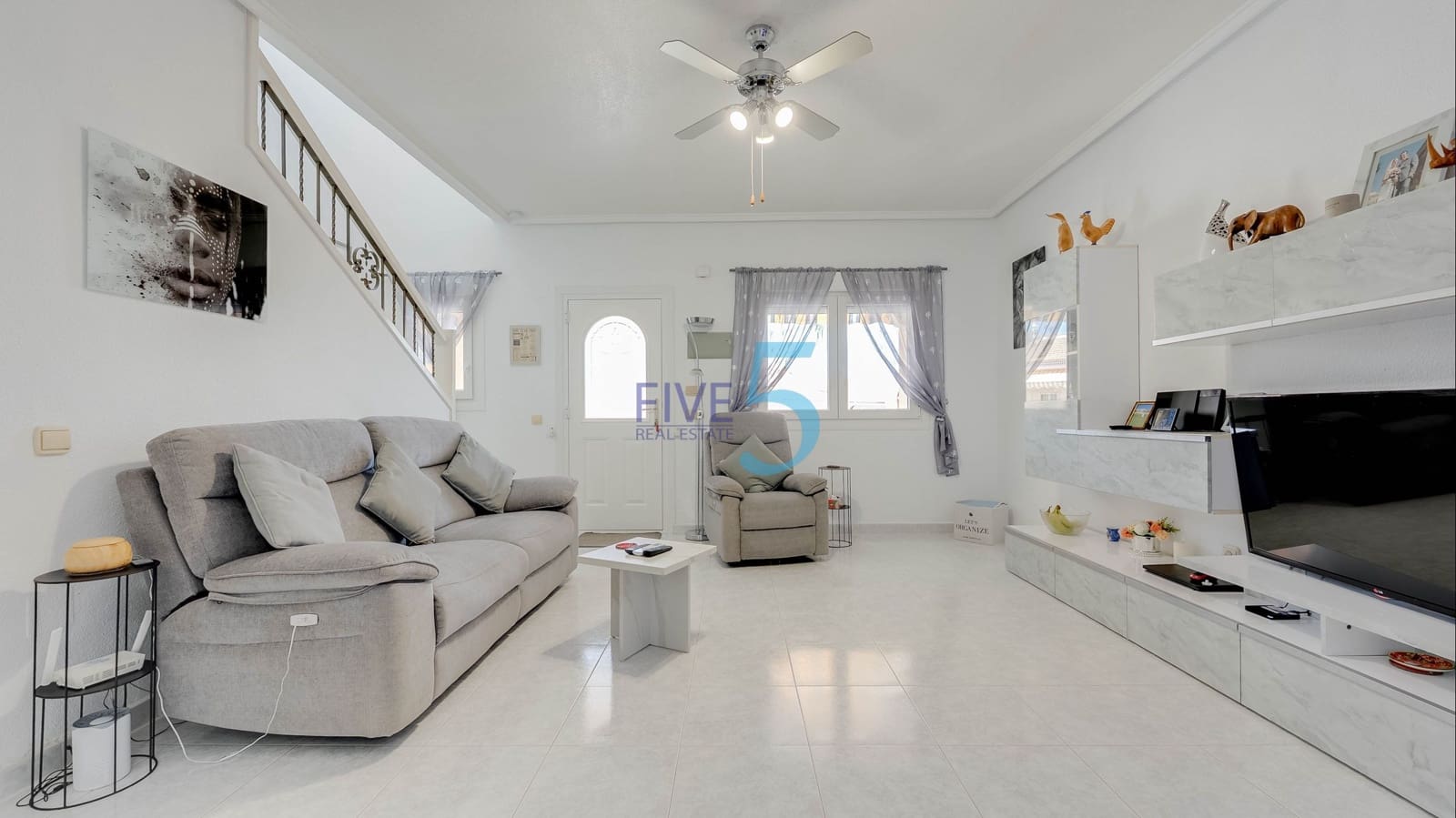 3 quarto Casa em Banda para venda em Ciudad Quesada com piscina - 239 995 € (Ref: 10000063)