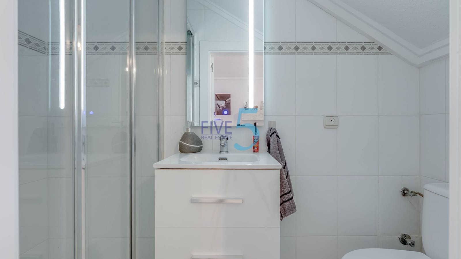 3 quarto Casa em Banda para venda em Ciudad Quesada com piscina - 239 995 € (Ref: 10000063)
