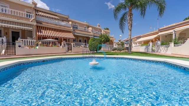 3 sypialnia Dom na sprzedaż w Ciudad Quesada, Rojales z basenem - 249 995 € (Ref: 10000063)