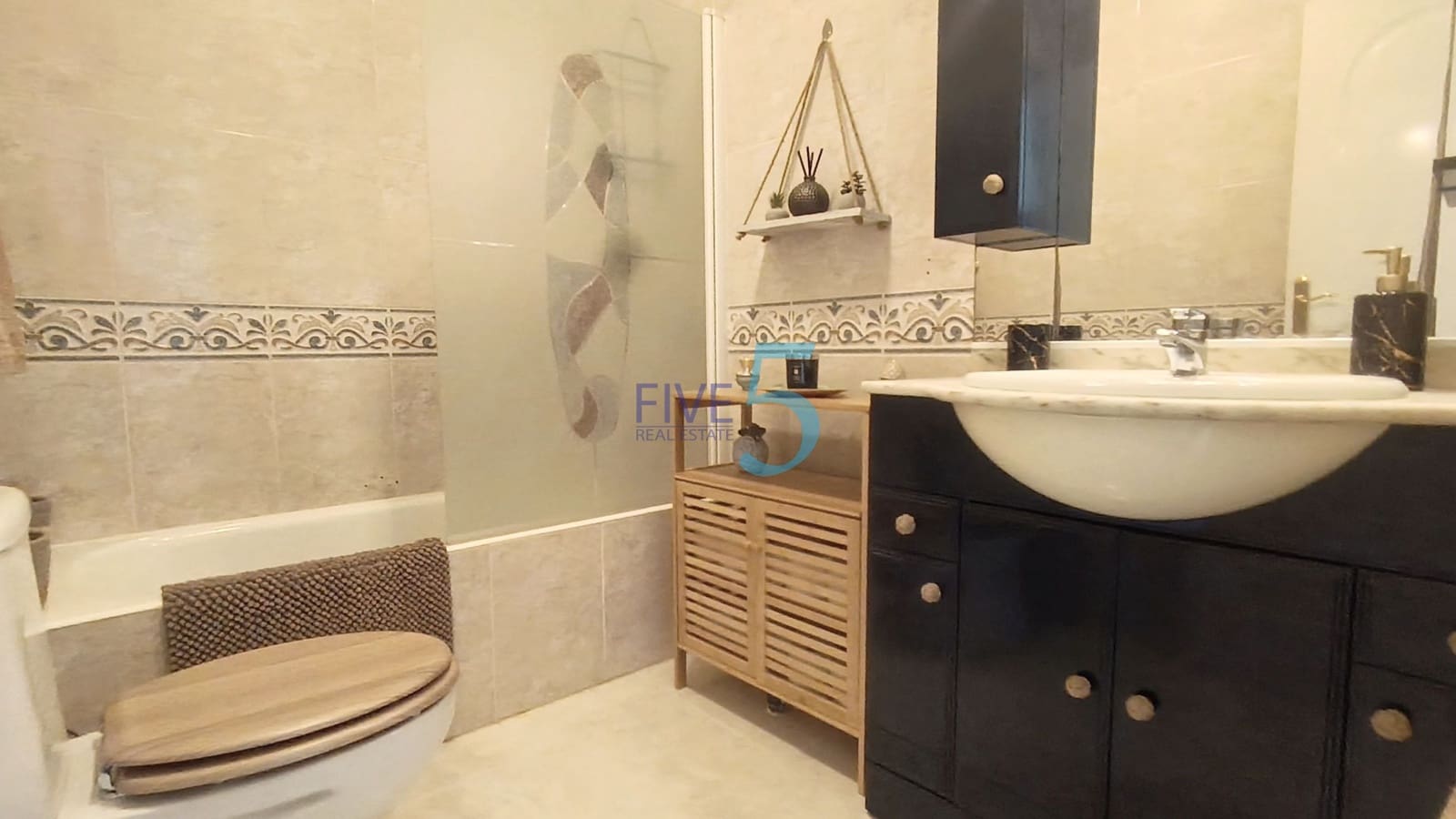 3 bedroom Villa for sale in Ciudad Quesada with pool - € 249,999 (Ref: 10000064)