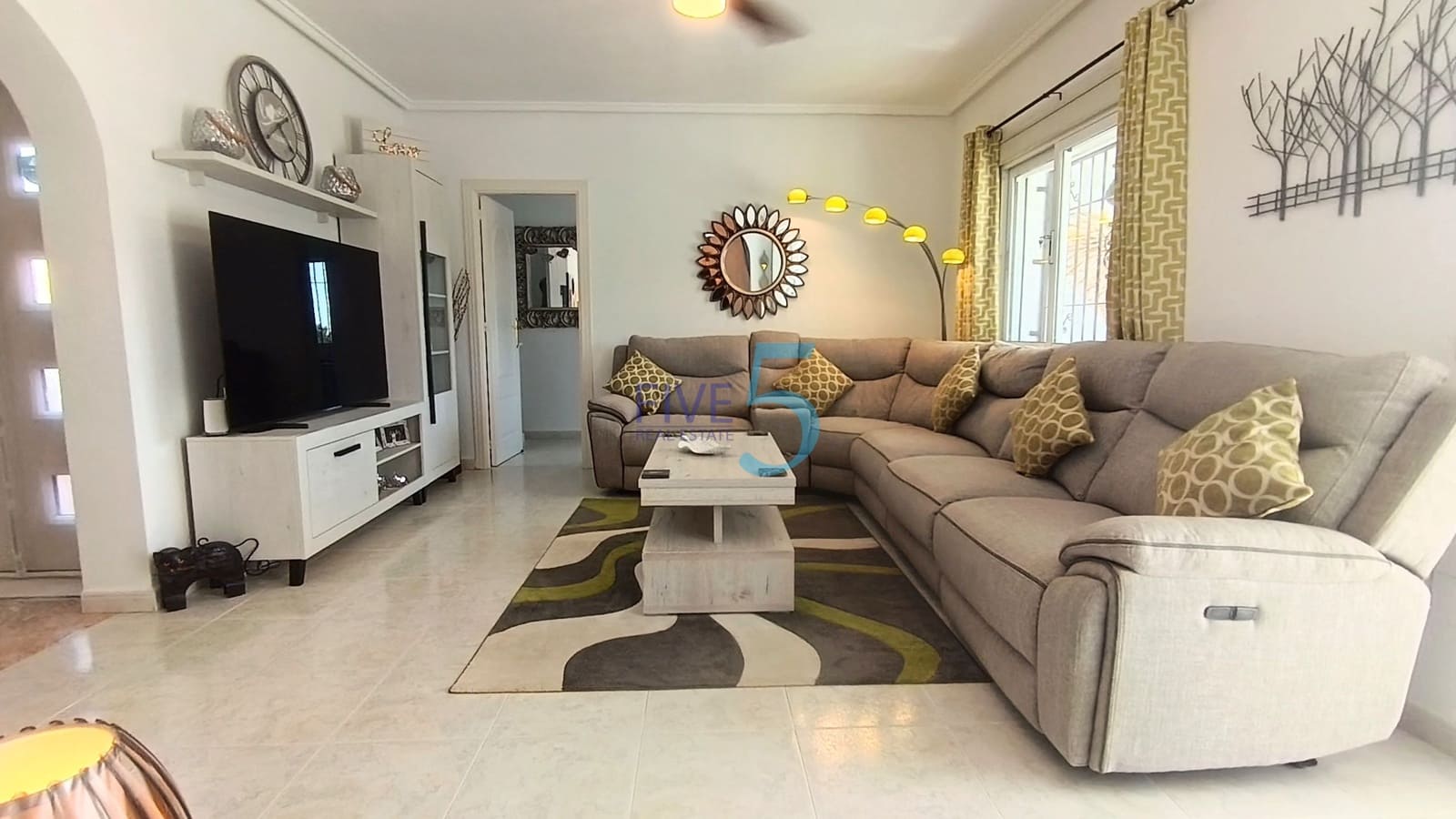 3 bedroom Villa for sale in Ciudad Quesada with pool - € 249,999 (Ref: 10000064)