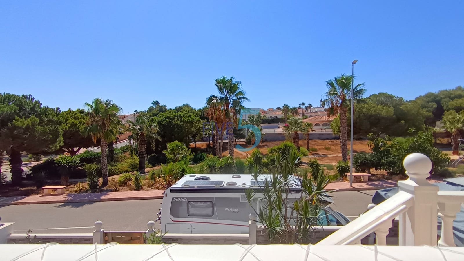 3 bedroom Villa for sale in Ciudad Quesada with pool - € 249,999 (Ref: 10000064)
