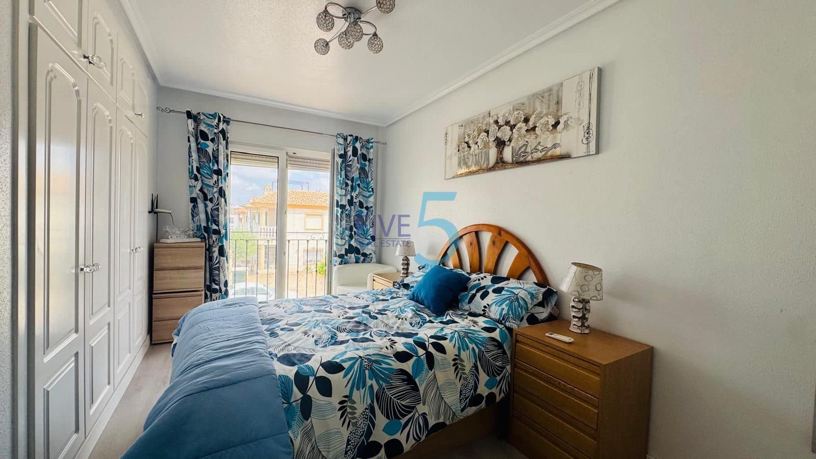 3 slaapkamer Huis te koop in Villamartin met zwembad garage - € 225.000 (Ref: 10000605)