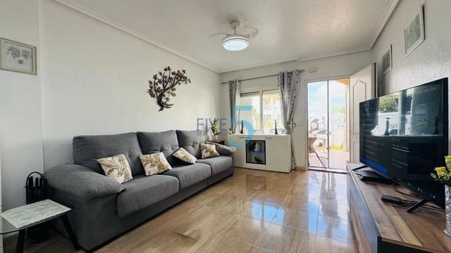3 slaapkamer Huis te koop in Villamartin, Orihuela met zwembad garage - € 225.000 (Ref: 10000605)