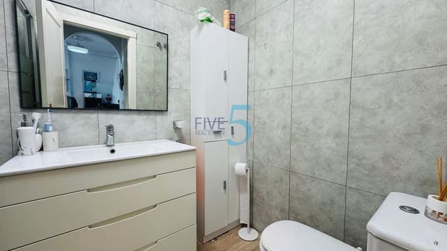 3 slaapkamer Huis te koop in Villamartin, Orihuela met zwembad garage - € 225.000 (Ref: 10000605)