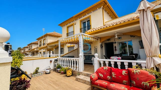 3 slaapkamer Huis te koop in Villamartin, Orihuela met zwembad garage - € 225.000 (Ref: 10000605)