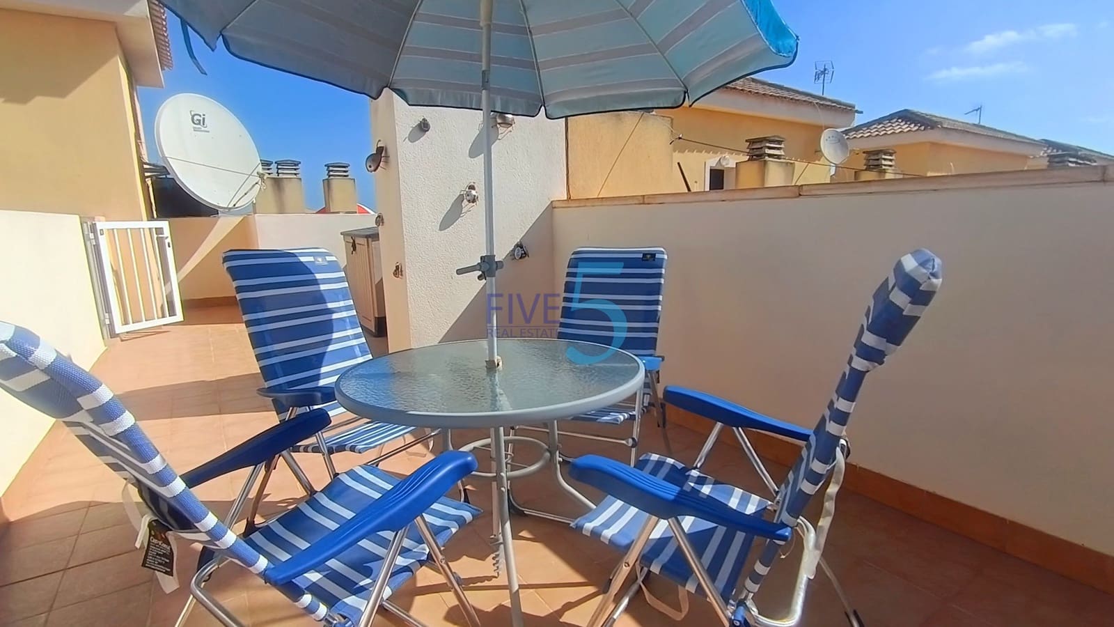 2 soveværelse Lejlighed til salg i Formentera del Segura med swimmingpool garage - € 99.999 (Ref: 10000990)