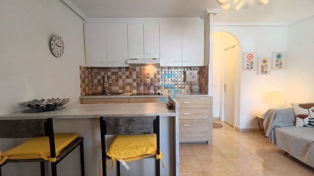 1 camera da letto Bungalow in vendita in Torrevieja - 99.999 € (Rif: 10001188)
