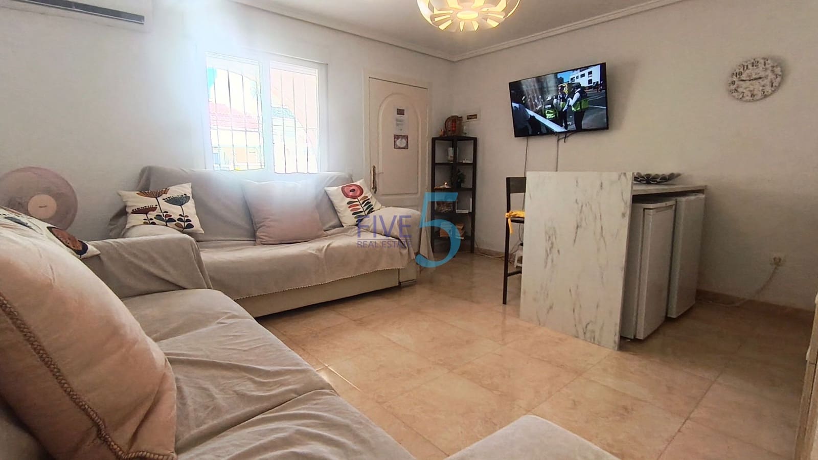 1 sovrum Bungalow till salu i Torrevieja - 99 999 € (Ref: 10001188)
