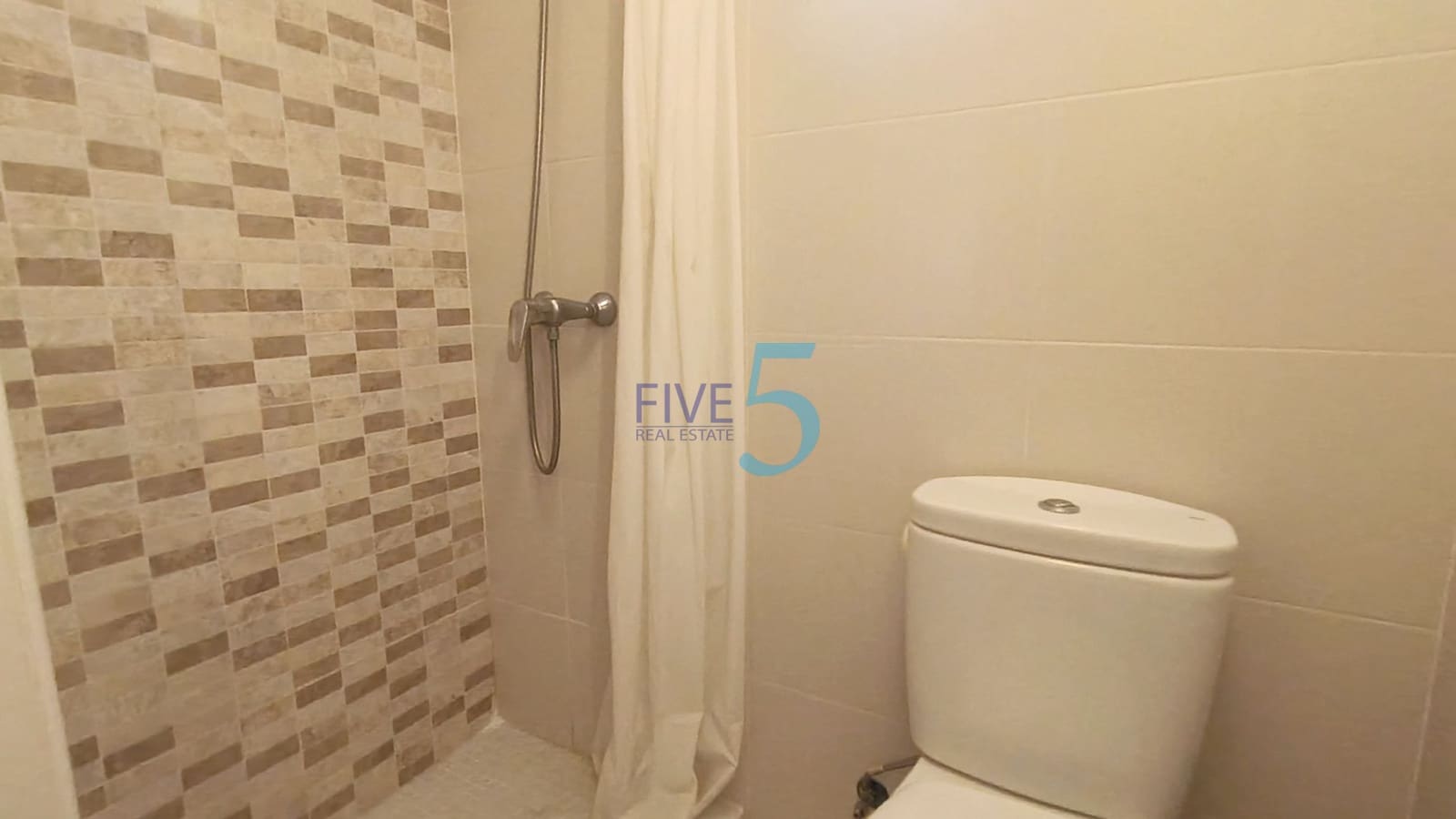 1 sovrum Bungalow till salu i Torrevieja - 99 999 € (Ref: 10001188)
