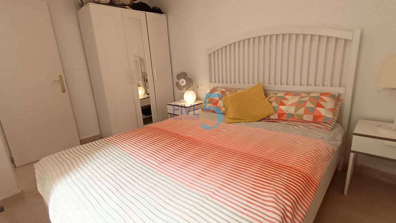 1 sovrum Bungalow till salu i Torrevieja - 99 999 € (Ref: 10001188)