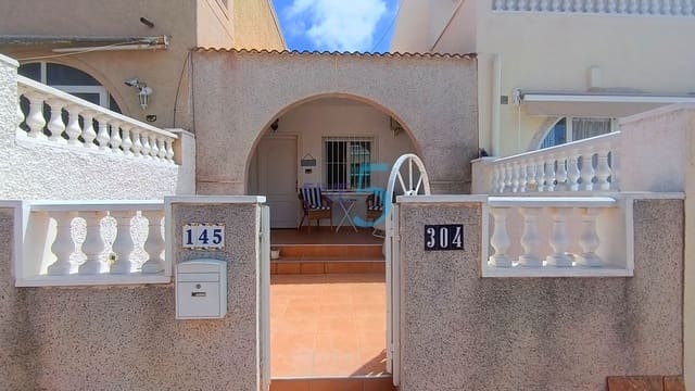 1 quarto Bungalow para venda em Torrevieja - 99 999 € (Ref: 10001188)