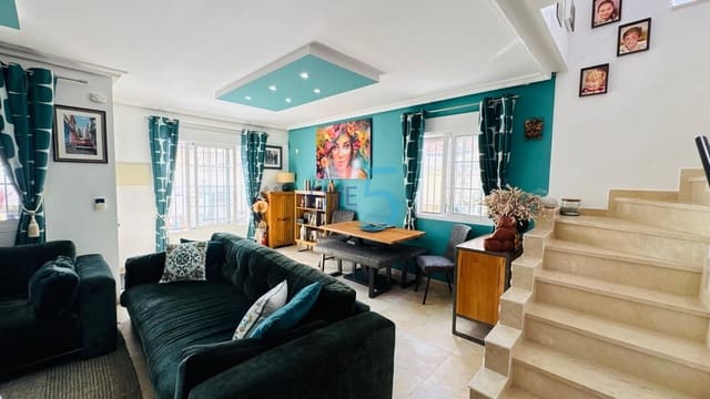 3 quarto Casa em Banda para venda em Lomas de Cabo Roig - Los Dolses, Orihuela com piscina - 335 000 € (Ref: 10002380)
