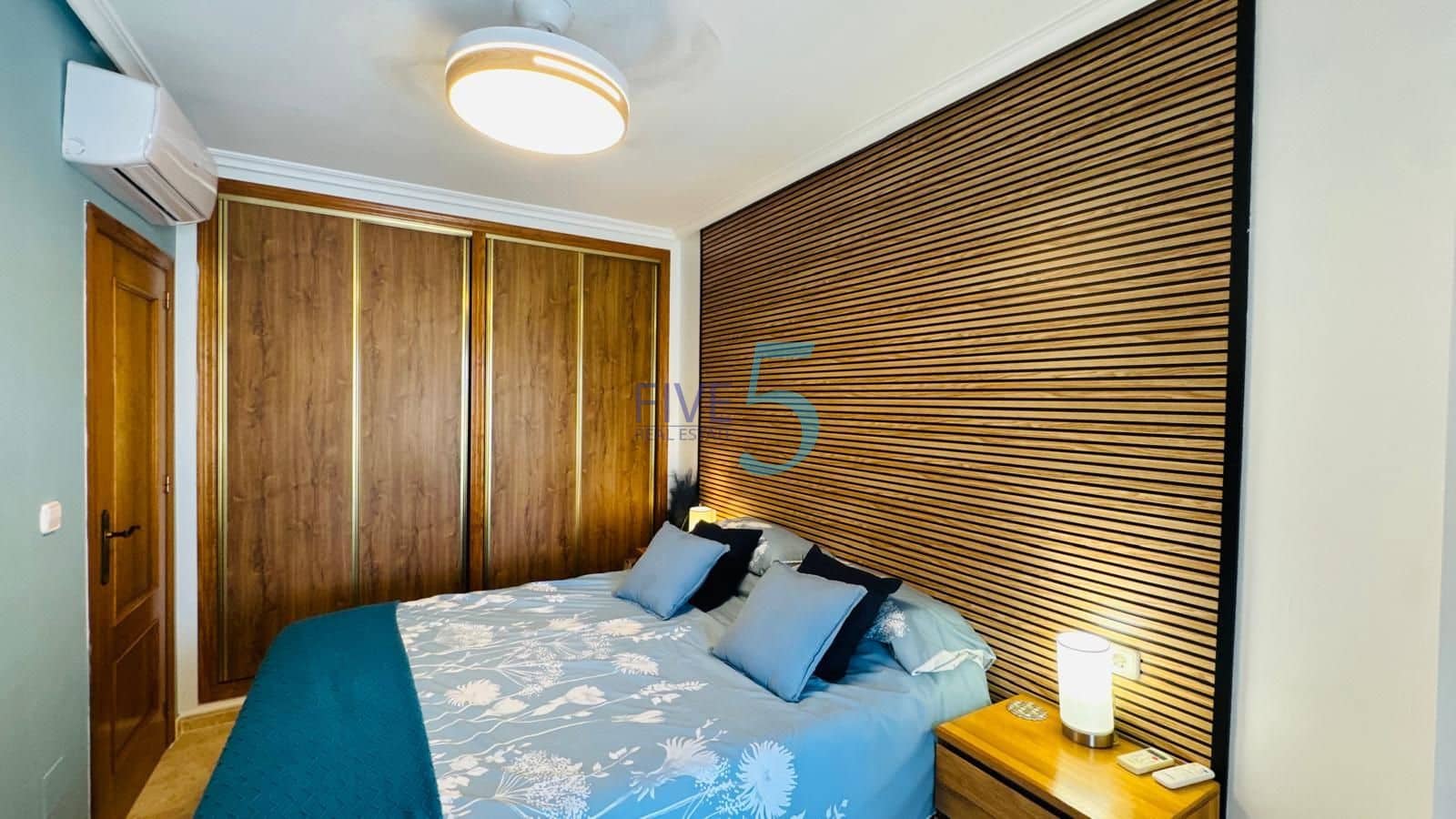 3 quarto Casa em Banda para venda em Orihuela Costa com piscina - 335 000 € (Ref: 10002380)