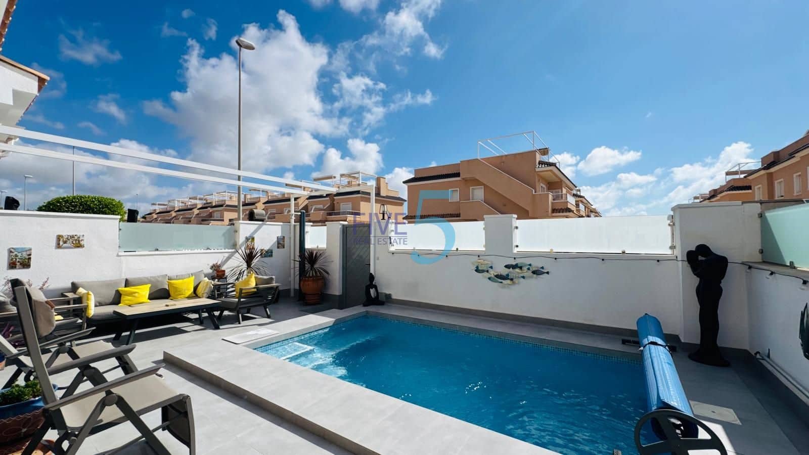 3 quarto Casa em Banda para venda em Orihuela Costa com piscina - 335 000 € (Ref: 10002380)