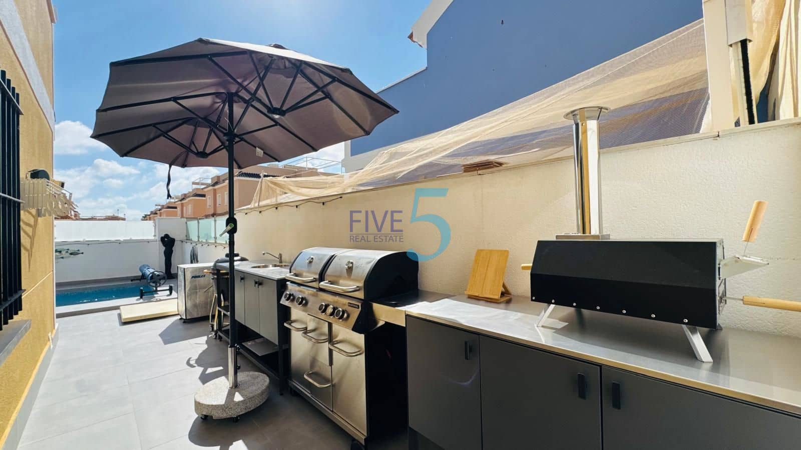3 quarto Casa em Banda para venda em Orihuela Costa com piscina - 335 000 € (Ref: 10002380)